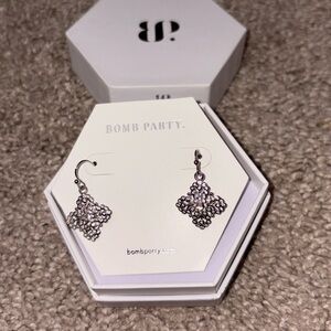 Ring bomb party earrings, peach topaz, dazzling clover